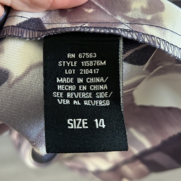 High Low Printed Sleeveless Gown with pockets - Picture 7 of 8